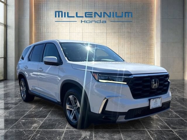 Used 2023 Honda Pilot EX-L image 7