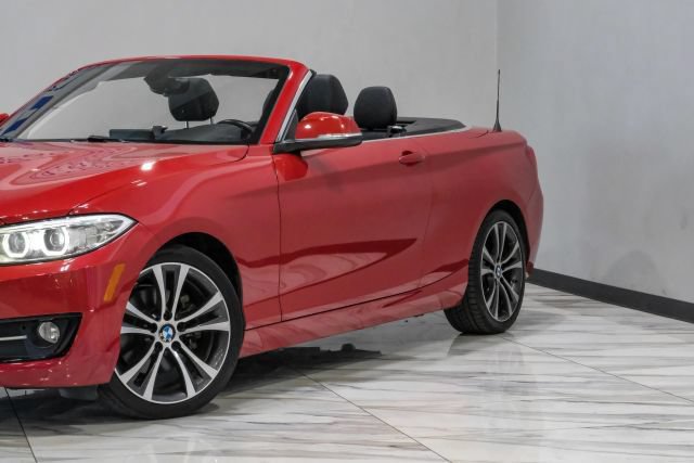 Used 2017 BMW 230i xDrive Convertible AWD/4WD image 8