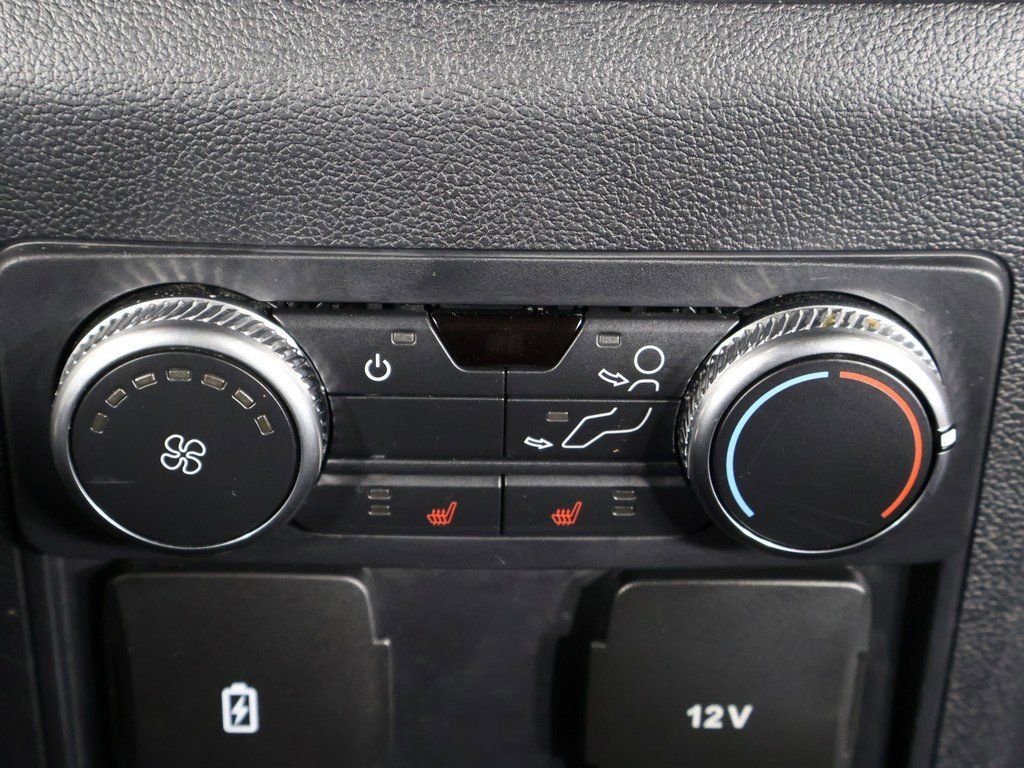 Used 2020 Ford Explorer XLT w/ Comfort Package image 57