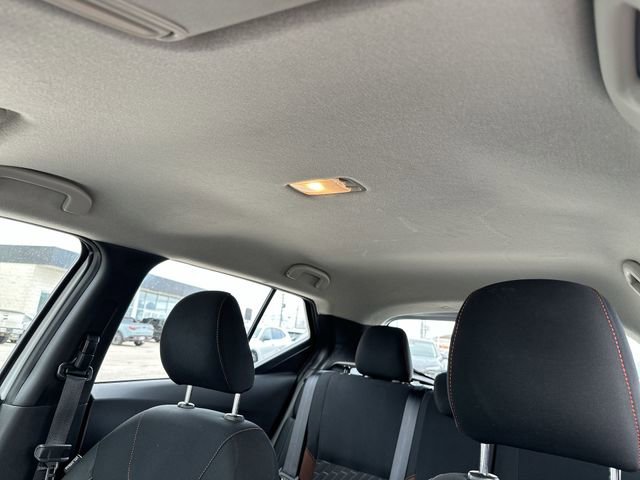 Used 2023 Nissan Kicks SR image 18