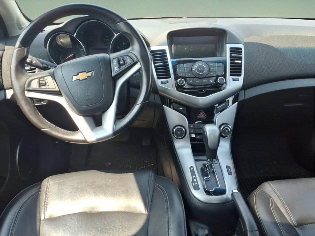 Used 2015 Chevrolet Cruze LTZ w/ Sun, Sound and Sport Package FWD image 8