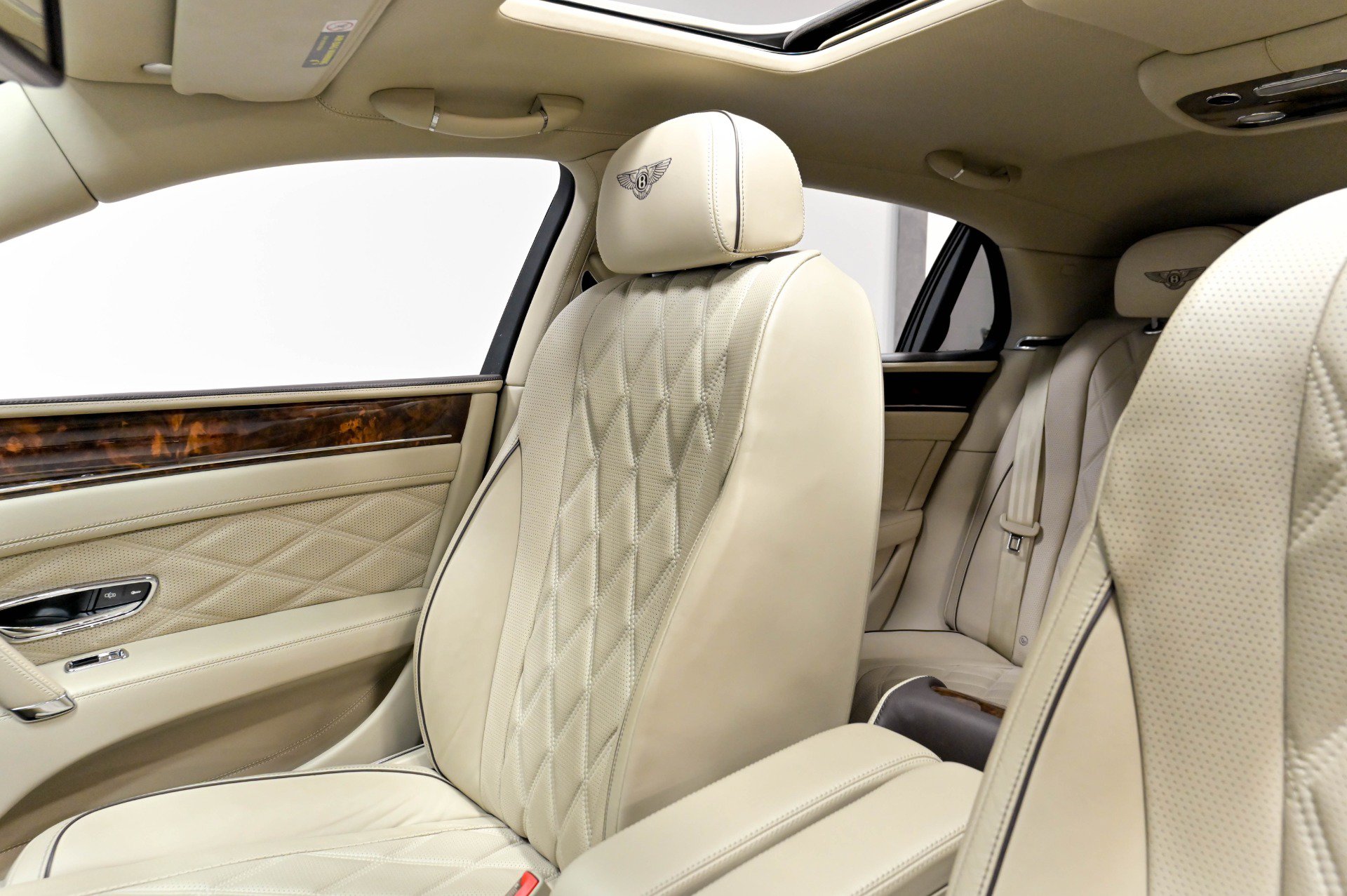 Used 2015 Bentley Flying Spur W12 AWD/4WD image 20