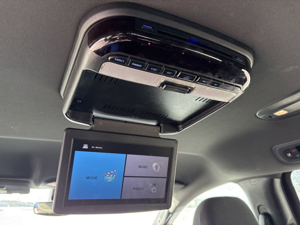 Used 2018 Chrysler Pacifica Touring Plus w/ S Appearance Package image 4