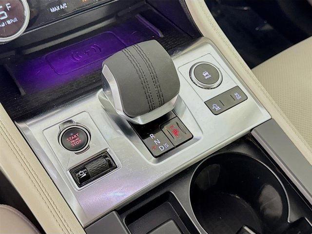 Used 2023 Jaguar F-PACE S image 19