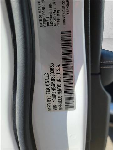 Used 2022 Jeep Grand Cherokee Limited AWD/4WD image 22