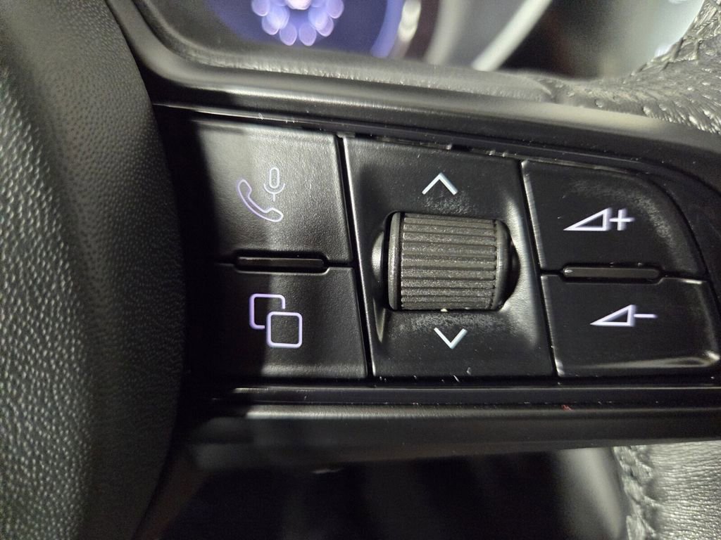 Used 2024 Alfa Romeo Giulia Ti w/ Active Assist Plus Package image 18