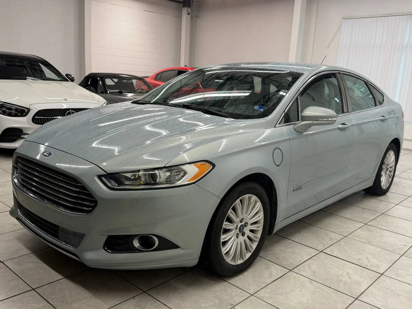 Used 2014 Ford Fusion Energi Titanium w/ Driver Assist Package FWD image 3