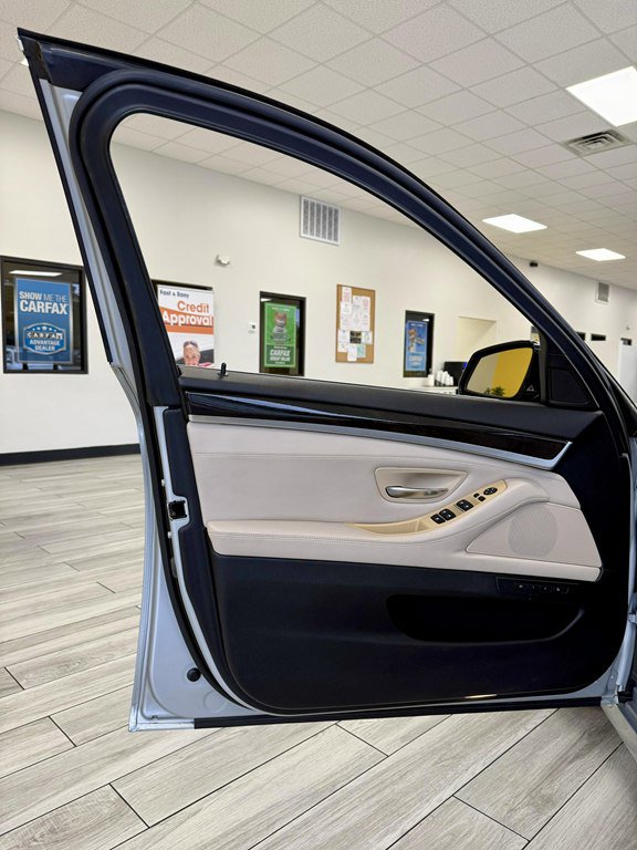 Used 2015 BMW 535i Sedan image 14