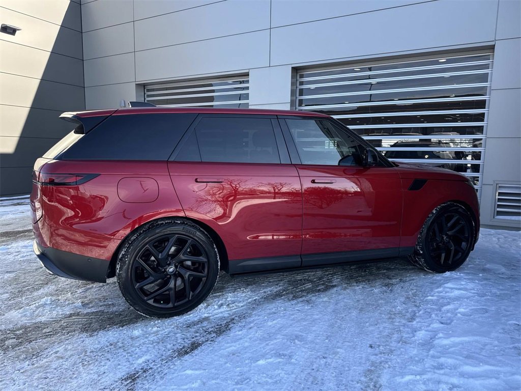 Used 2023 Land Rover Range Rover Sport SE image 7