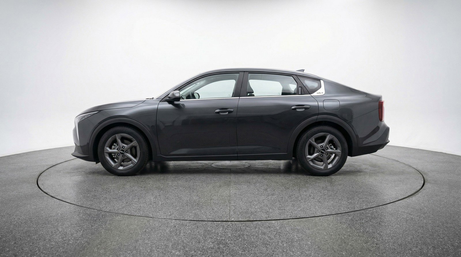 Used 2025 Kia K4 LXS image 5