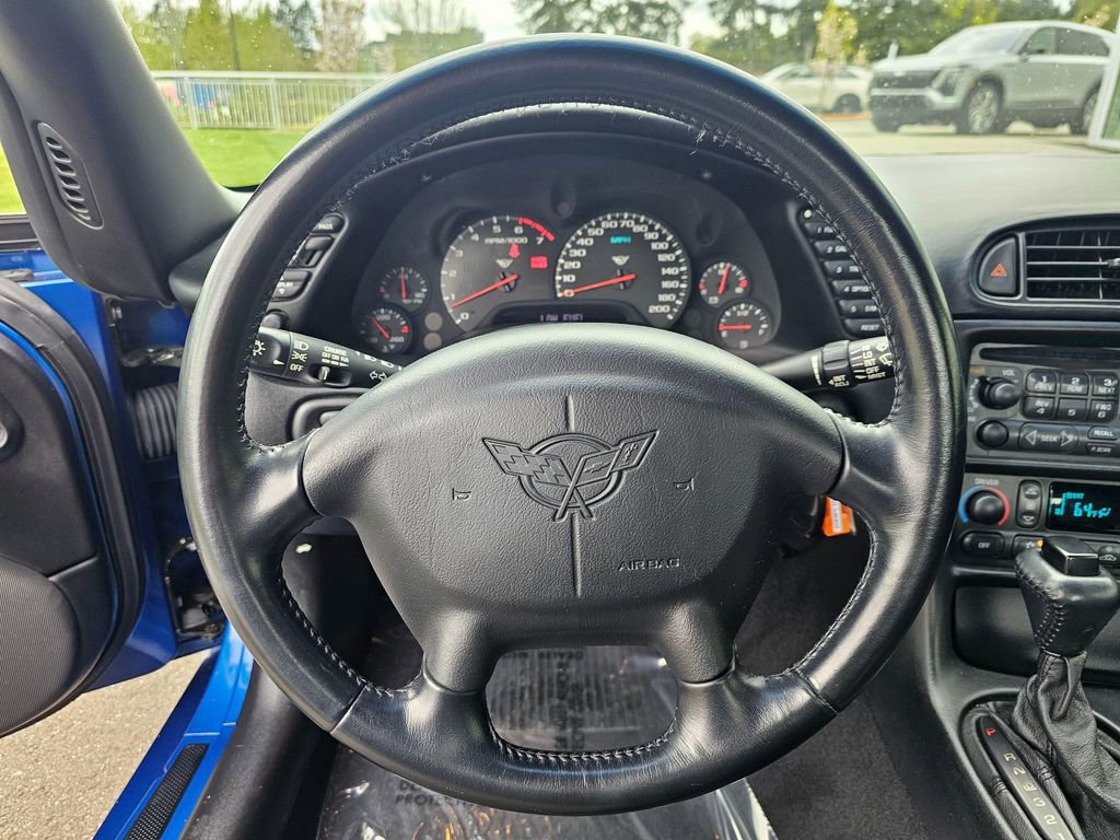 Used 2002 Chevrolet Corvette Convertible w/ Preferred Equipment Group2 RWD image 21