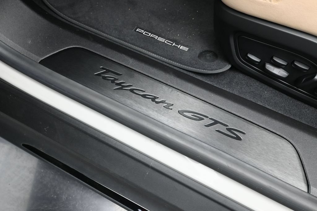 Certified 2024 Porsche Taycan GTS AWD/4WD image 14