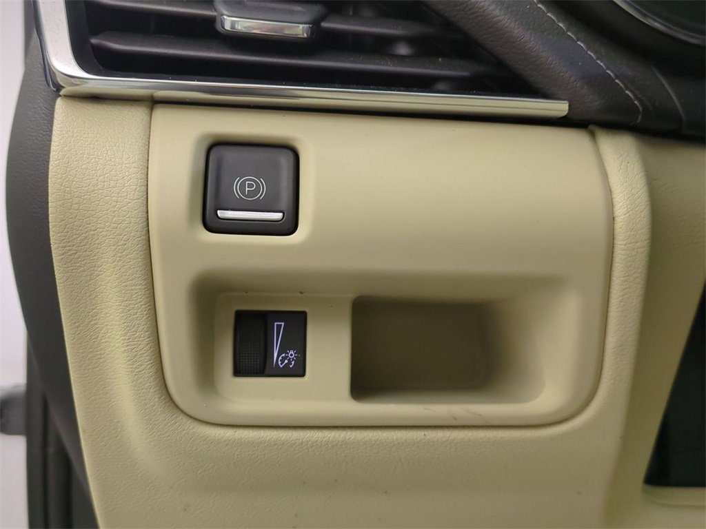 Certified 2023 Cadillac CT5 Luxury w/ Sun And Sound Package image 18