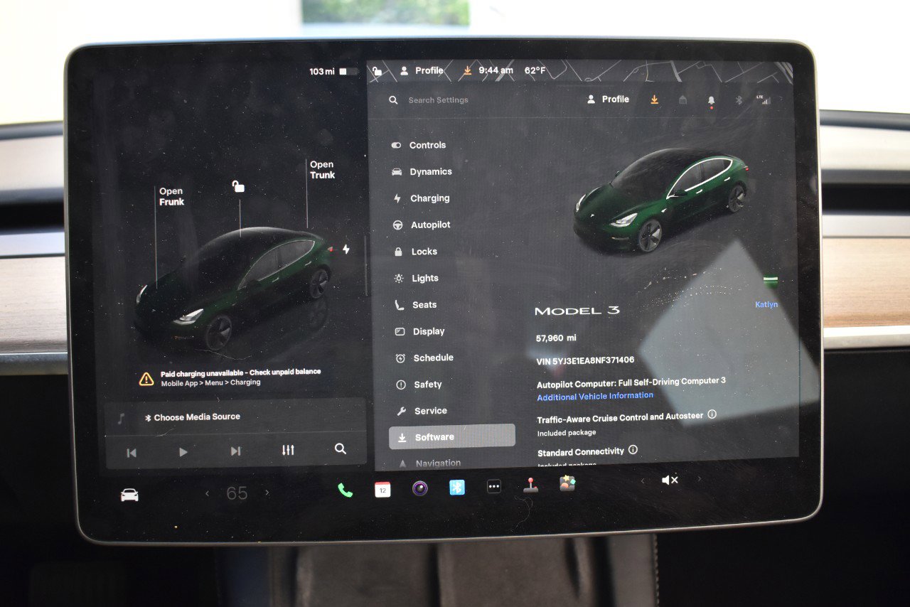 Used 2022 Tesla Model 3 Standard Range RWD image 23