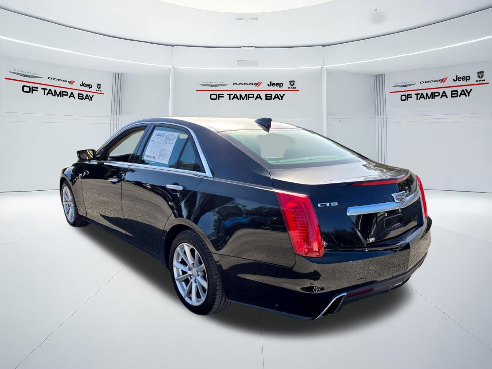 Used 2019 Cadillac CTS Sedan RWD image 4
