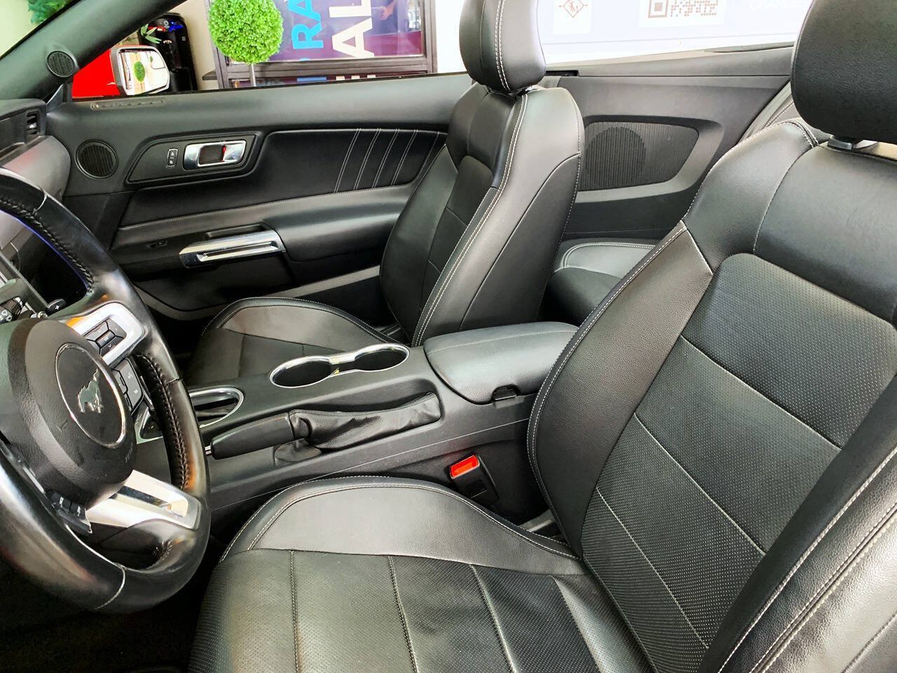 Used 2019 Ford Mustang GT Premium RWD image 10