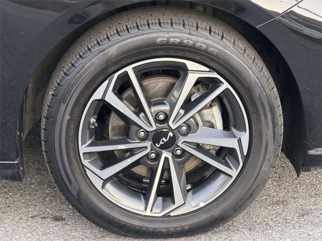 Certified 2023 Kia Forte LXS image 24