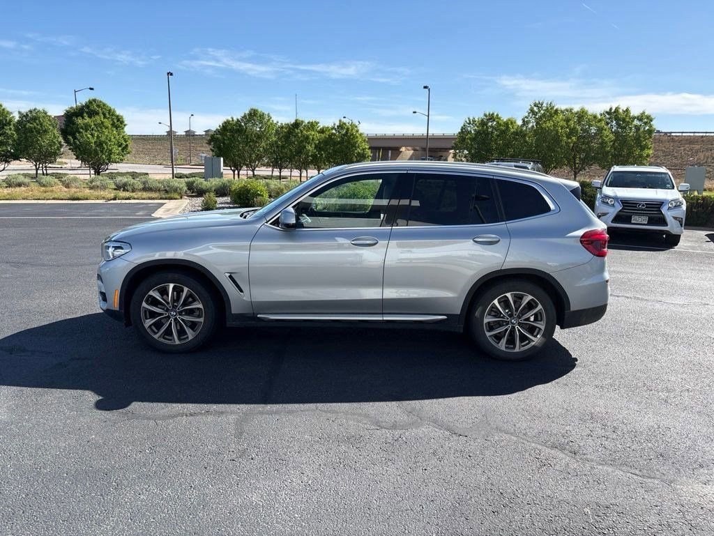 Used 2019 BMW X3 xDrive30i AWD/4WD image 2