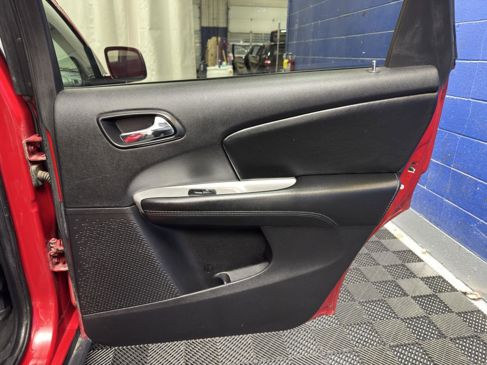 Used 2018 Dodge Journey SE w/ Connectivity Group image 27