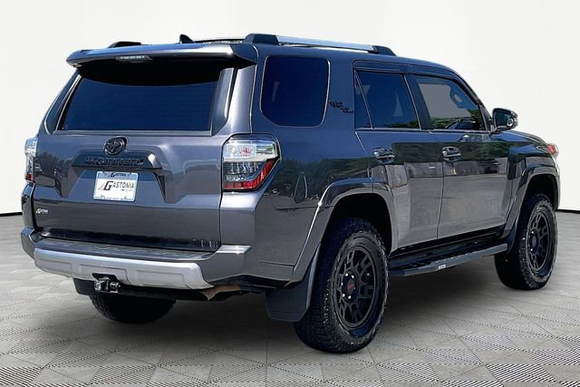 Used 2018 Toyota 4Runner TRD Off-Road Premium AWD/4WD image 5