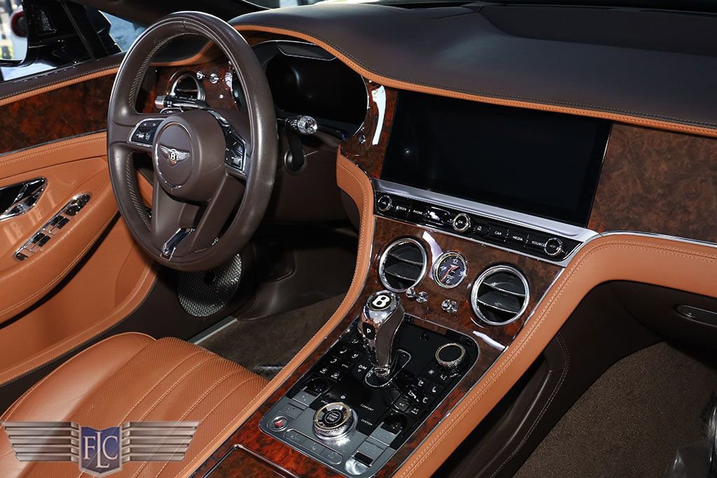 Used 2020 Bentley Continental GT image 20
