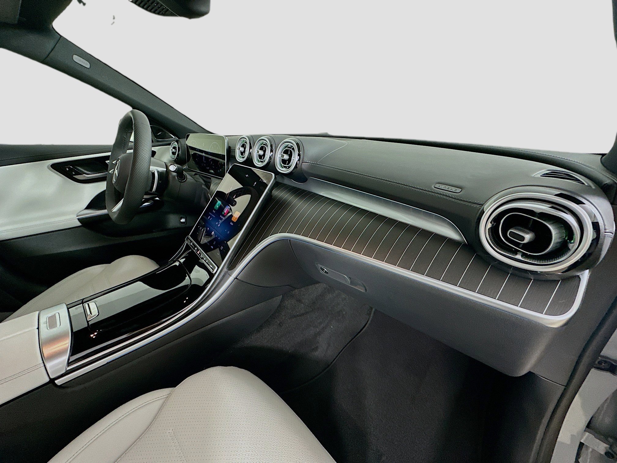 Used 2026 Mercedes-Benz C 300 4MATIC Sedan image 39