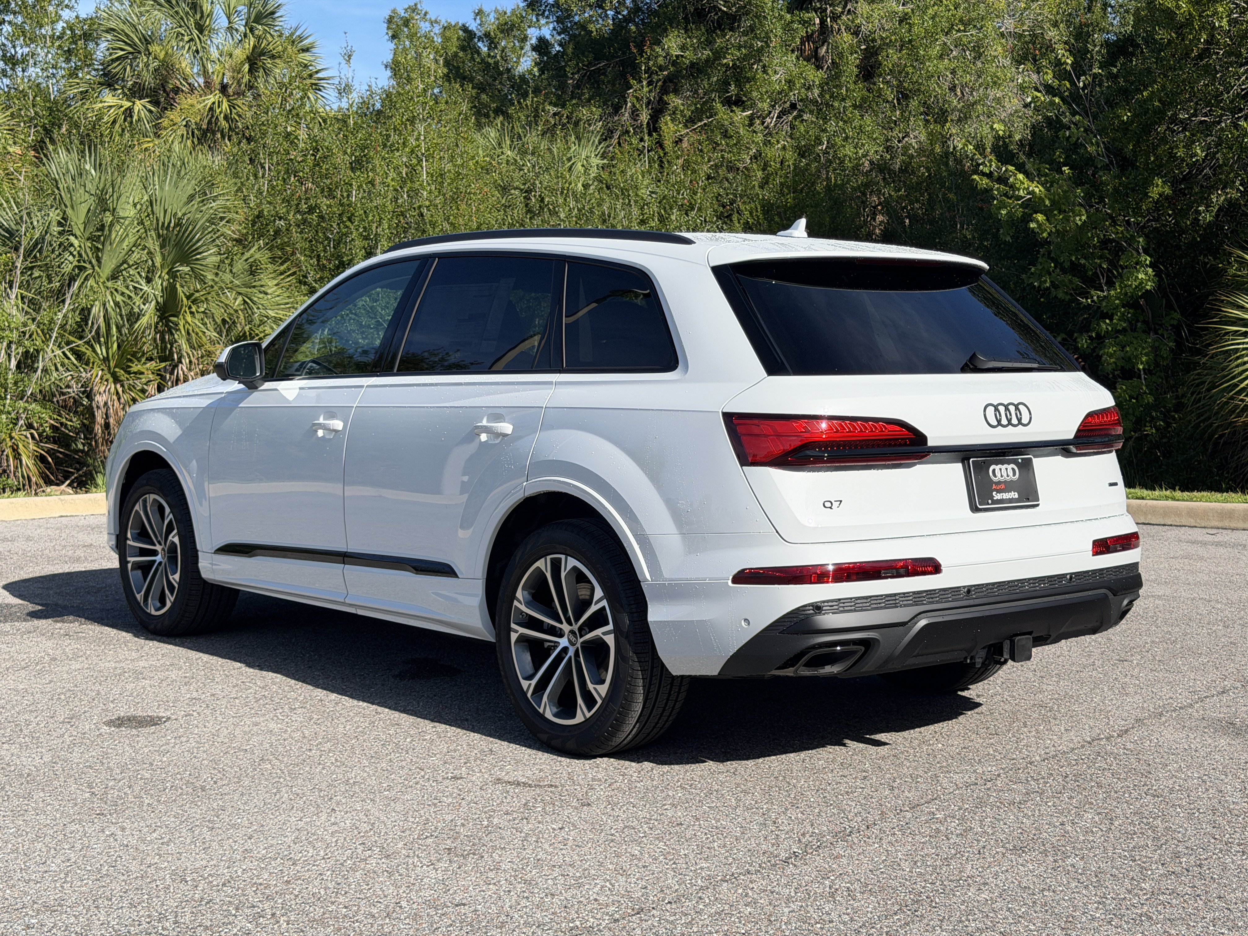 New 2026 Audi Q7 2.0T Premium AWD/4WD image 5