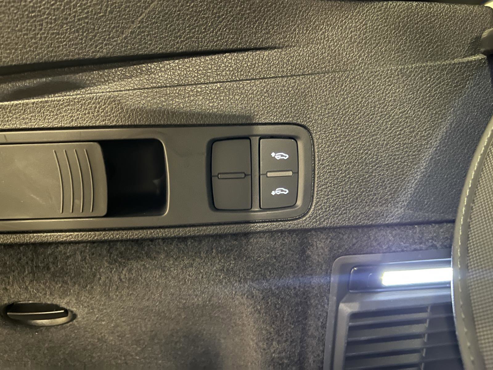 Used 2021 Audi SQ5 Premium Plus image 36