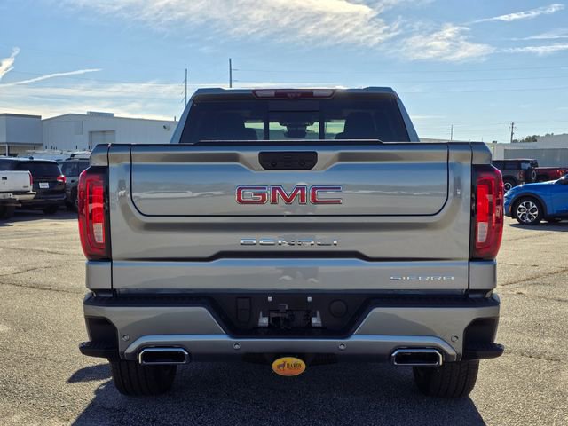 Used 2025 GMC Sierra 1500 Denali image 4