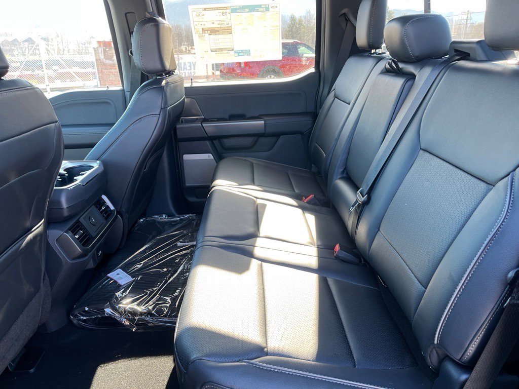 New 2025 Ford F150 Lariat w/ Equipment Group 501A Mid image 18