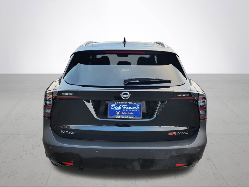 New 2025 Nissan Kicks SR w/ Interior Electronics Package image 8
