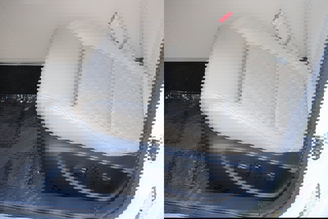 Used 2023 Nissan Maxima Platinum w/ Sport Mat Group image 15