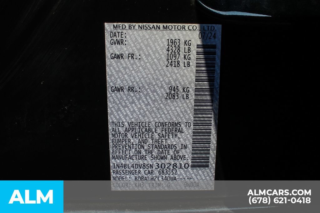 Used 2025 Nissan Altima 2.5 SV FWD image 34