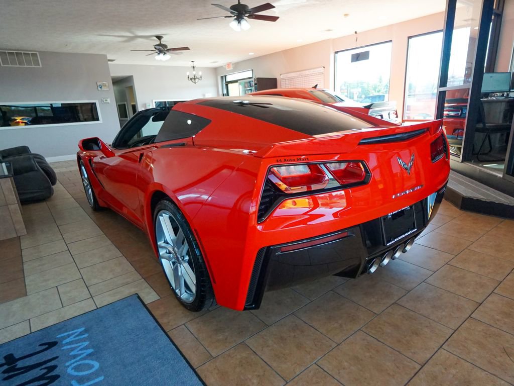Used 2017 Chevrolet Corvette Stingray Coupe w/ Battery Protection Package image 7