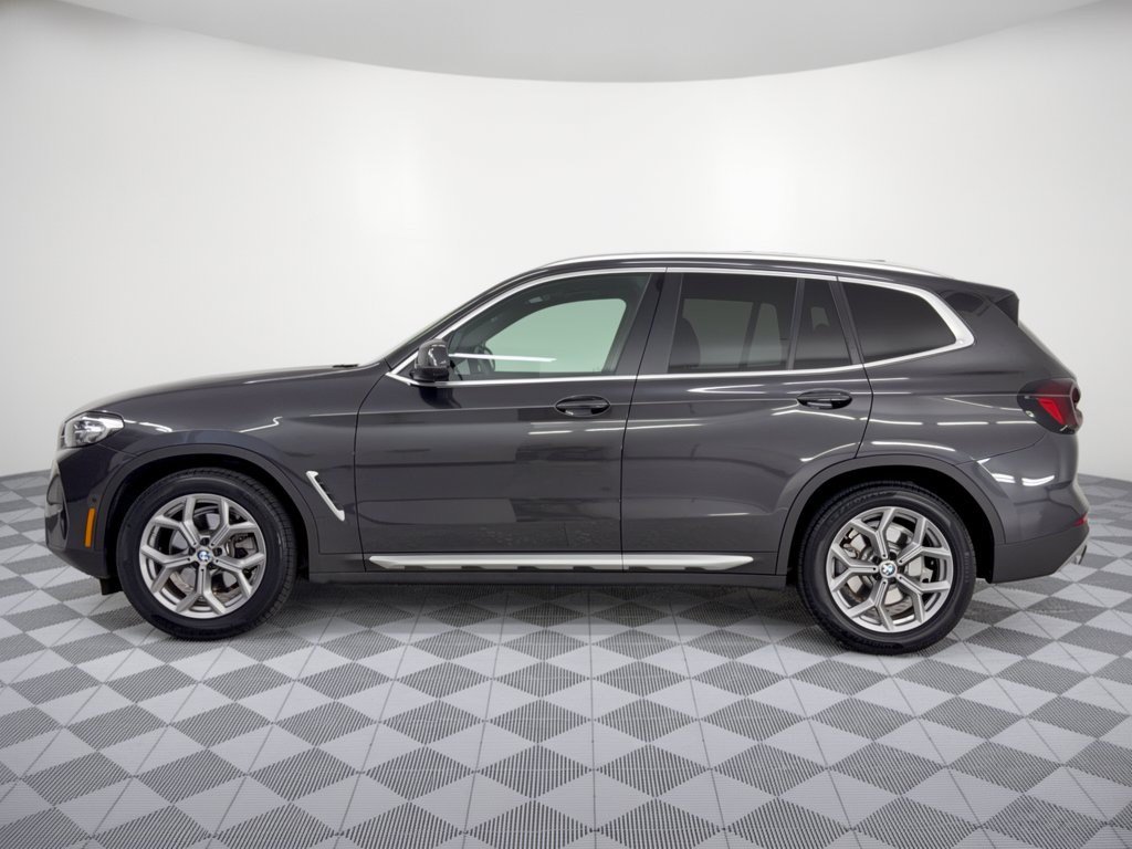 Used 2023 BMW X3 sDrive30i w/ Premium Package RWD image 2