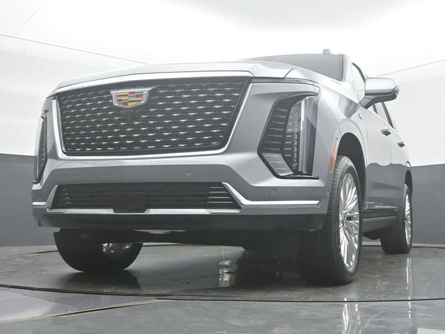 New 2026 Cadillac Escalade Luxury w/ LPO, Floor Liner Package AWD/4WD image 46