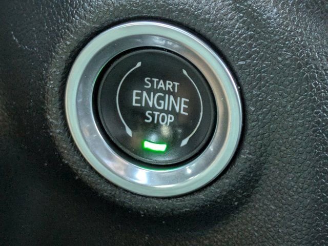 Used 2020 GMC Sierra 2500 Denali w/ Denali Ultimate Package image 24