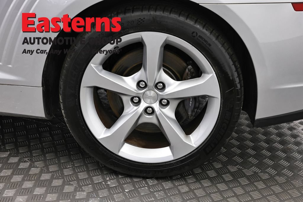 Used 2015 Chevrolet Camaro SS RWD image 57
