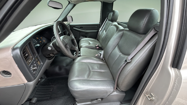 Used 2006 Chevrolet Silverado 1500 W/T RWD image 18