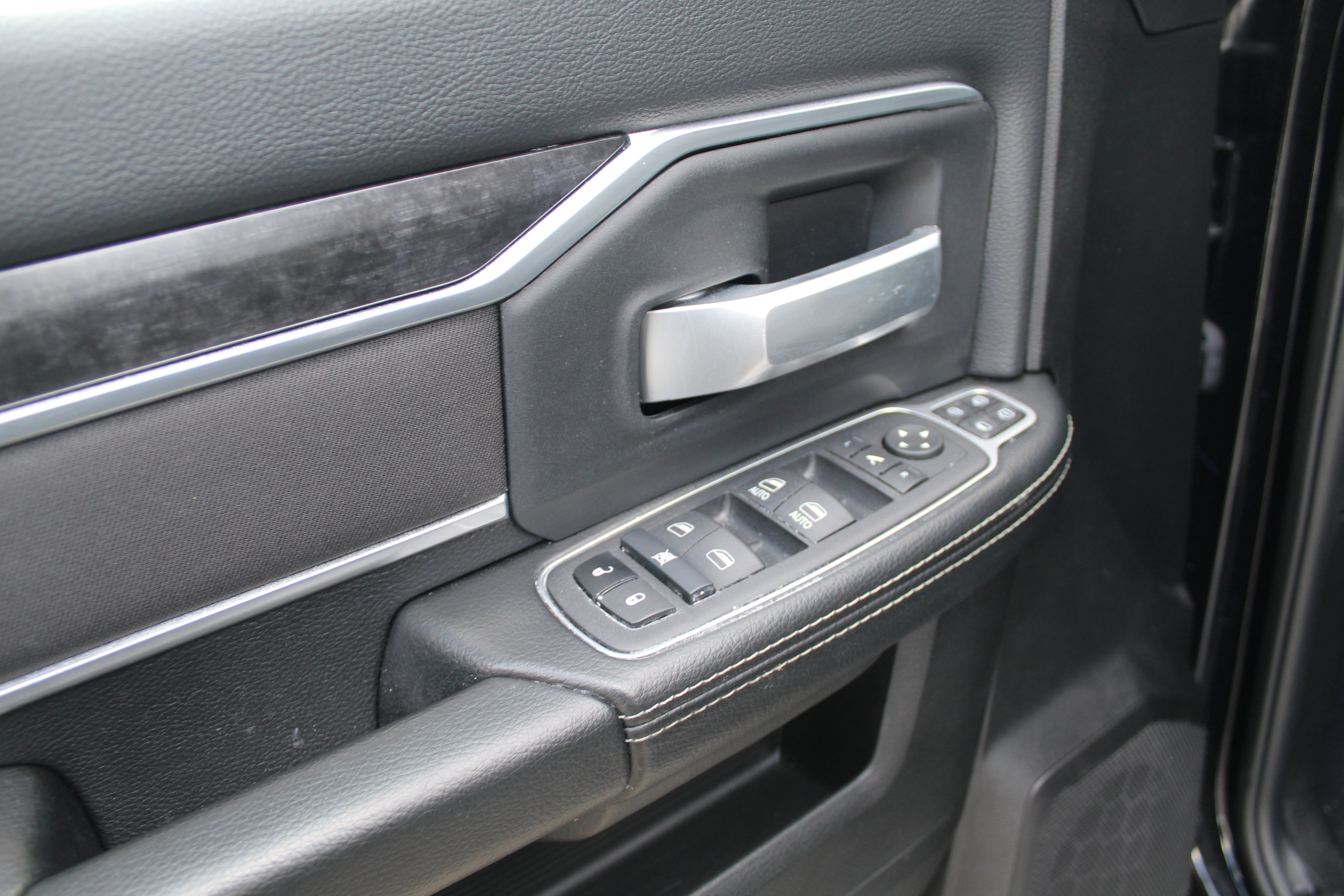 Certified 2024 RAM 2500 Big Horn w/ Bed Utility Group image 8