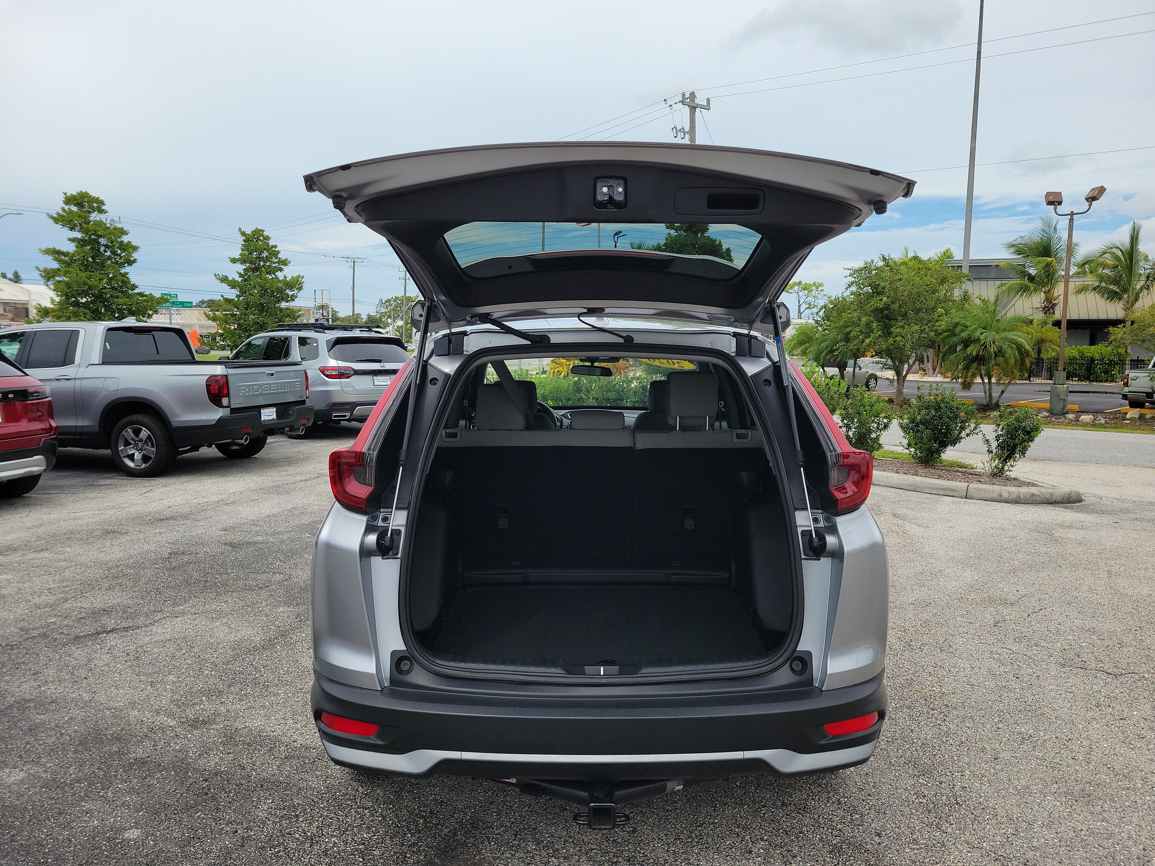 Used 2020 Honda CR-V EX image 11