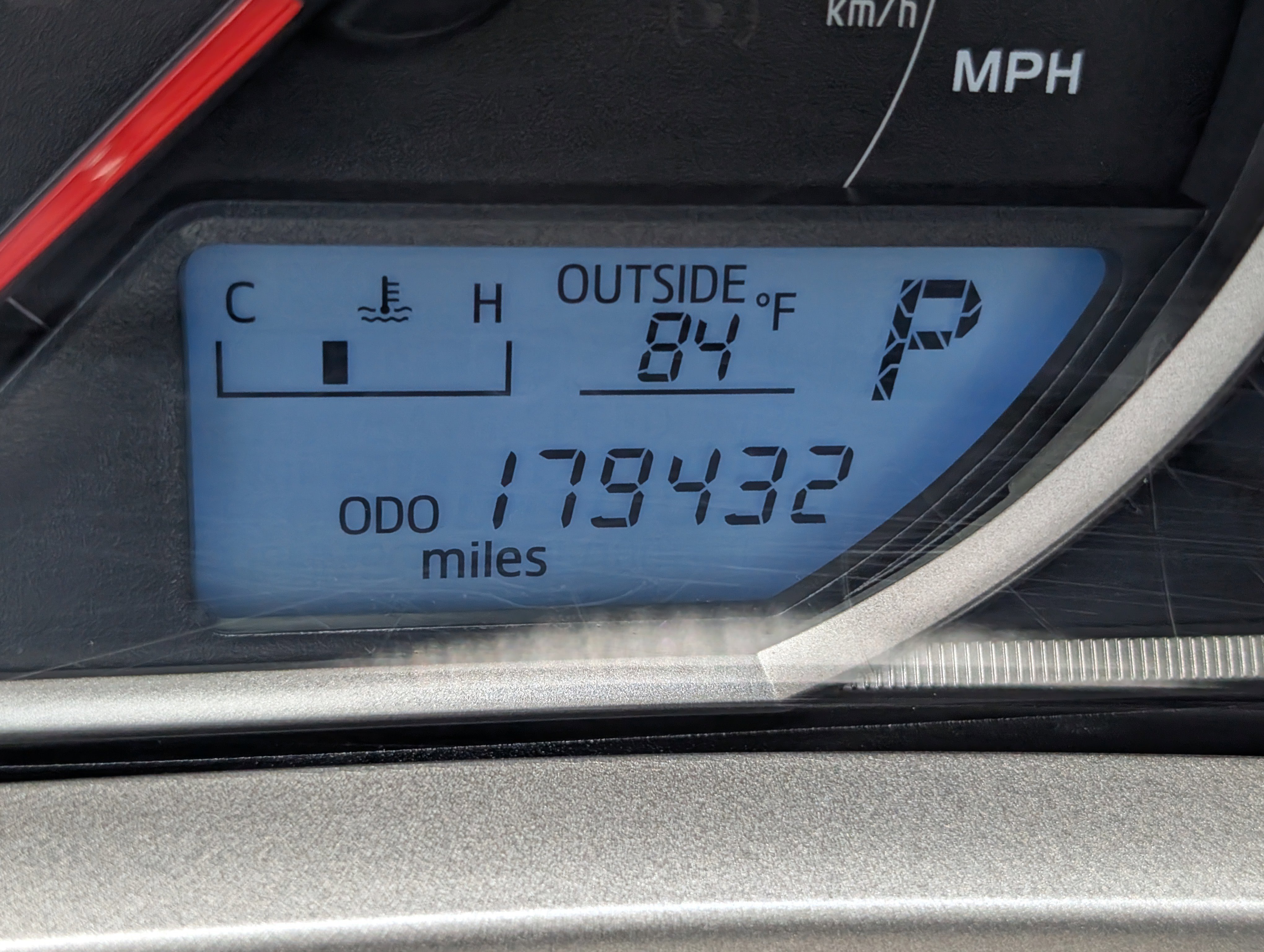 Used 2015 Toyota RAV4 LE FWD image 14