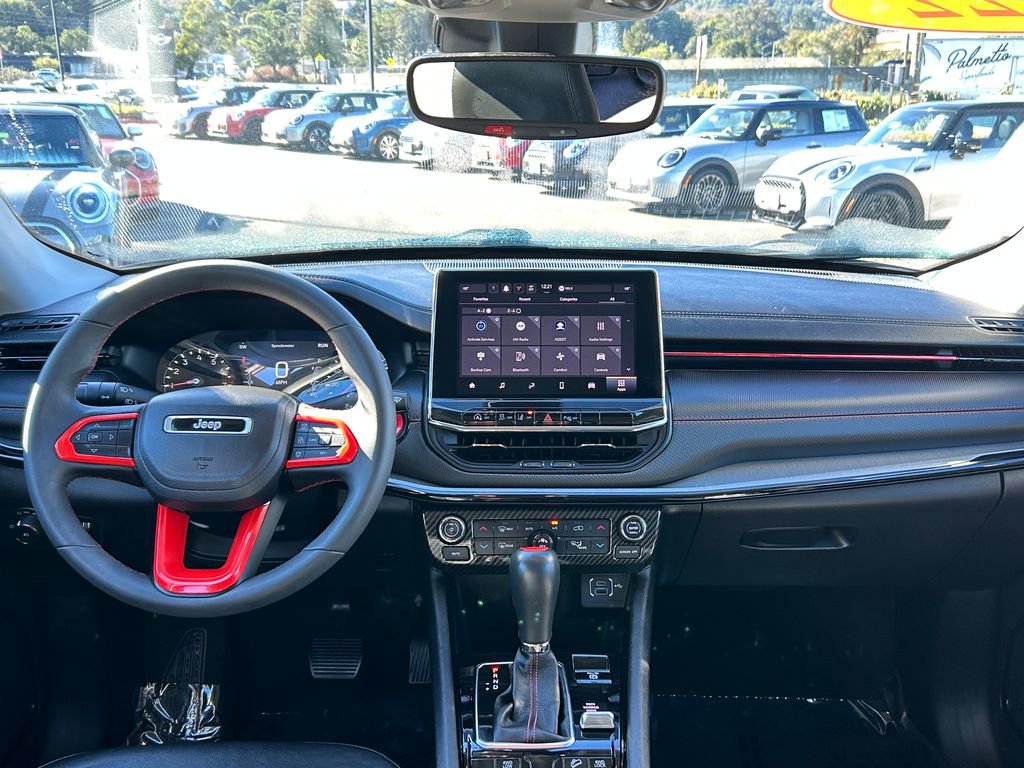 Used 2022 Jeep Compass Trailhawk image 32