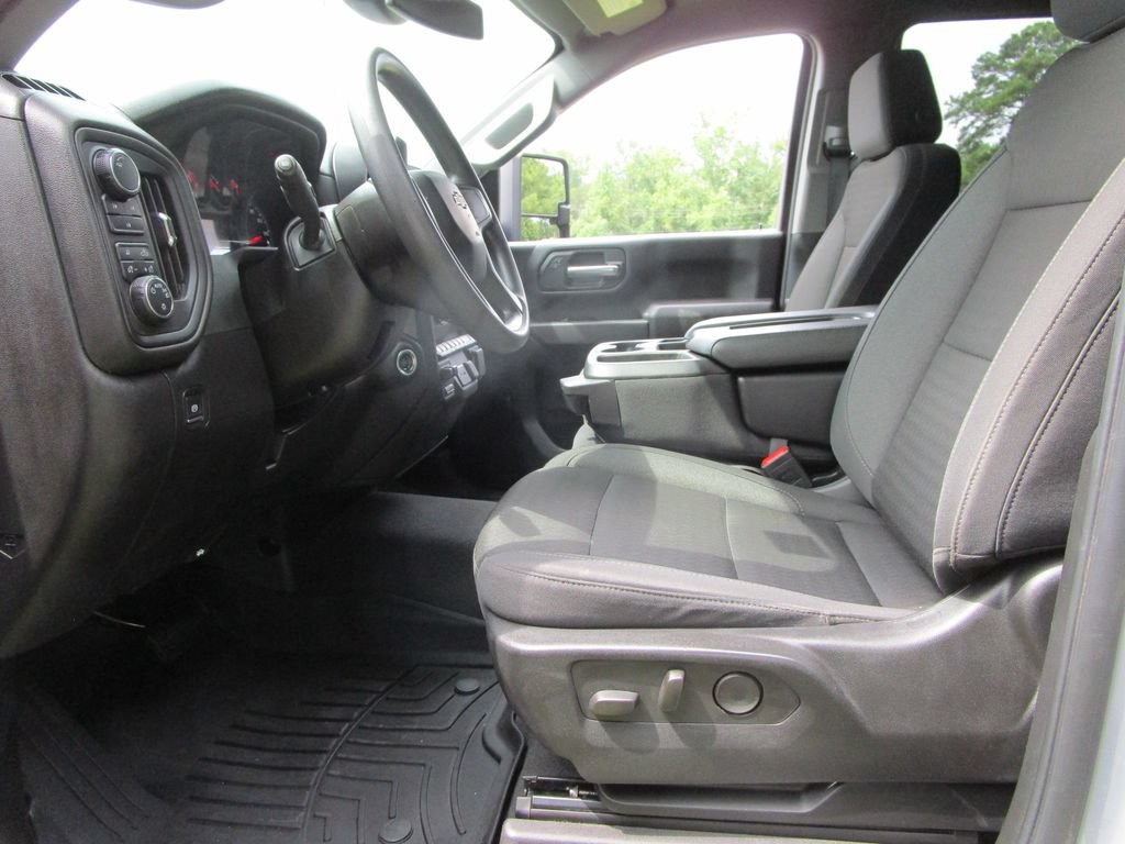 Used 2025 Chevrolet Silverado 2500 Custom w/ Custom Value Package AWD/4WD image 38