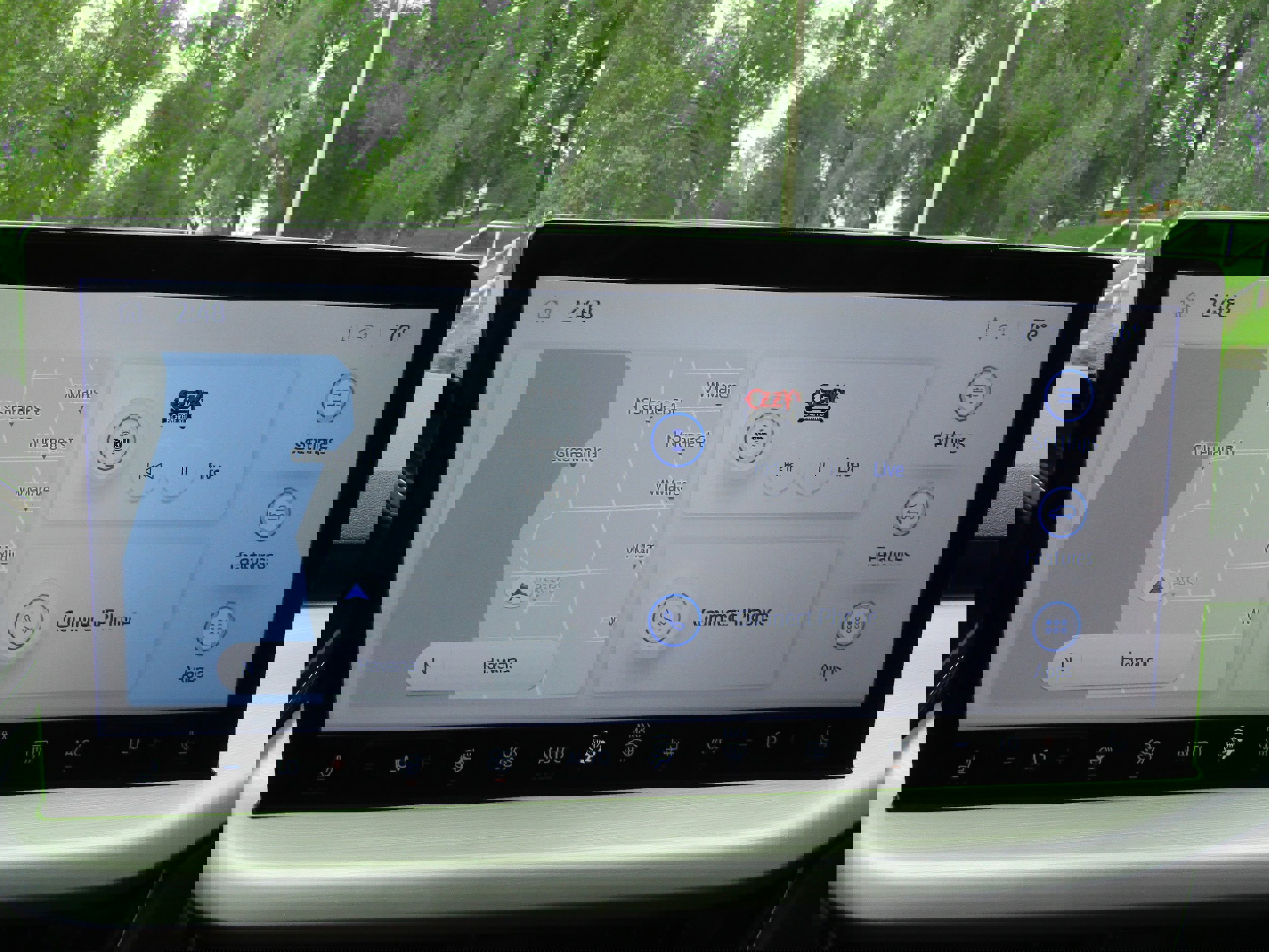 Certified 2023 Ford Escape Platinum image 30