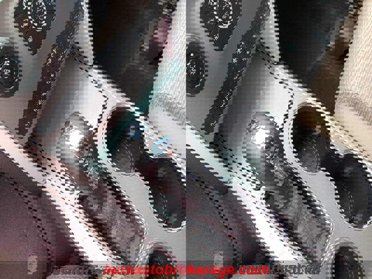 Used 2015 Ford Explorer XLT image 15