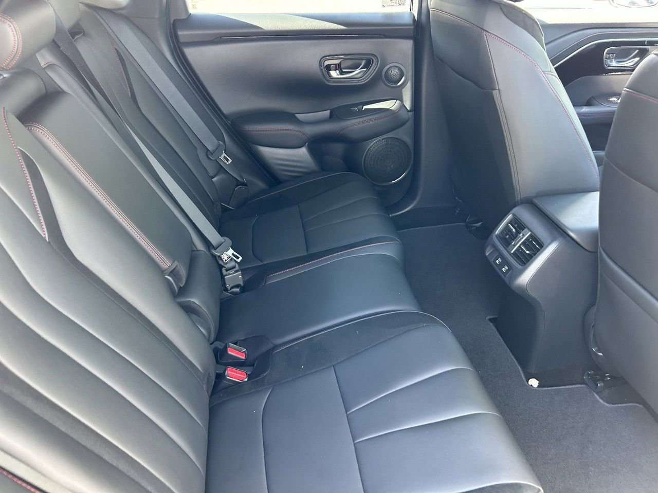 Certified 2025 Acura ADX A-Spec AWD/4WD image 15