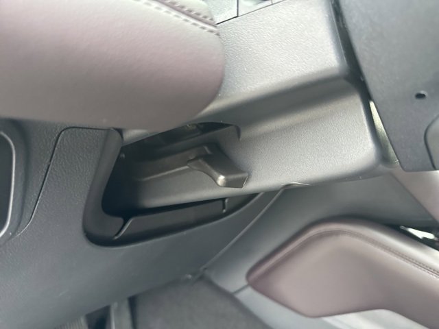 New 2026 Ford Explorer Platinum w/ LUX Leather Package image 24