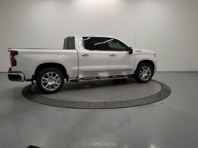 Used 2024 Chevrolet Silverado 1500 High Country w/ High Country Premium Package AWD/4WD image 53