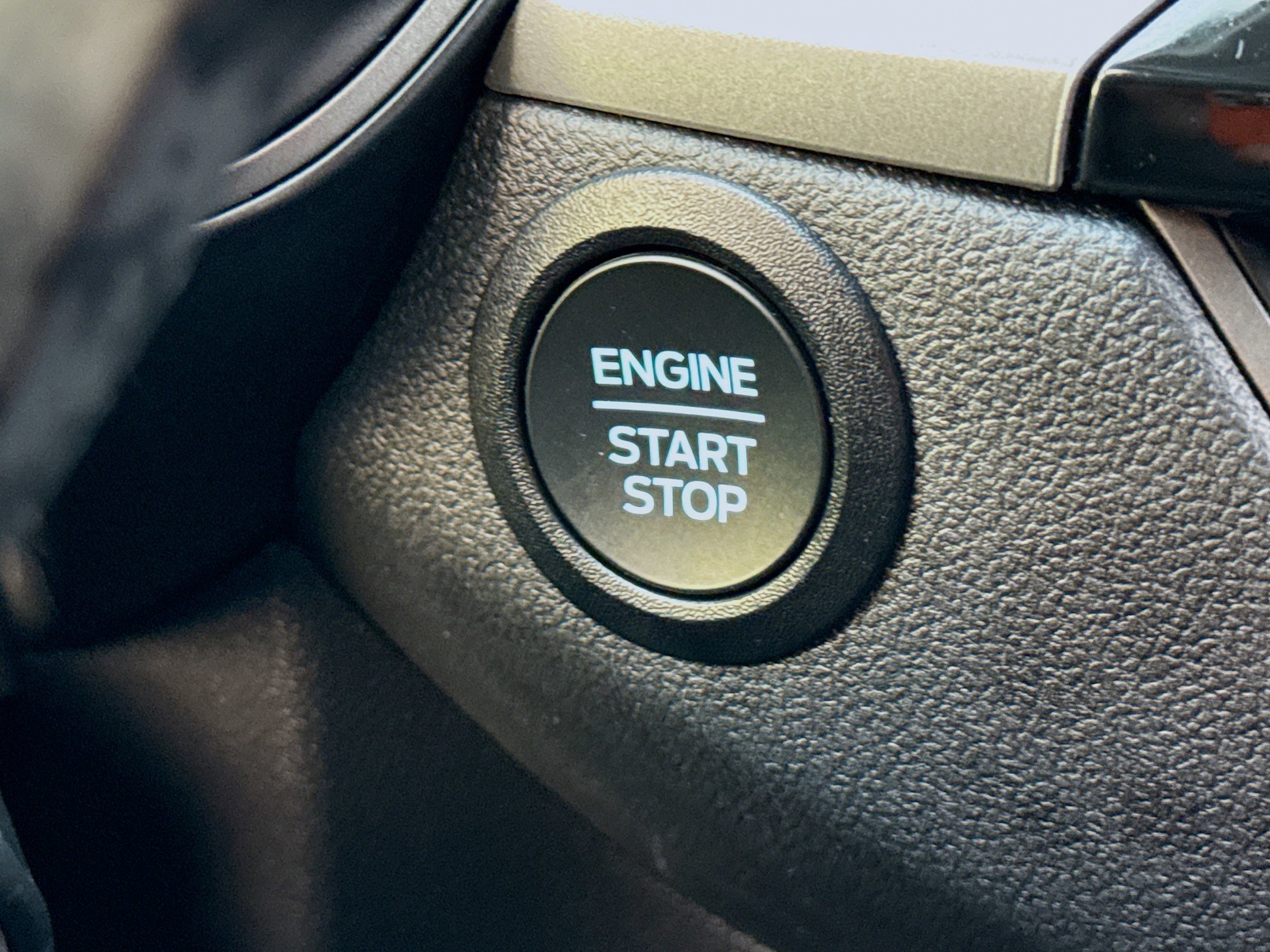Used 2024 Ford Escape Active AWD/4WD image 9